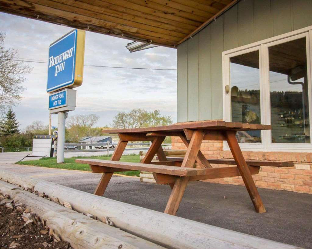 Deer Lodge Motel 선댄스 시설 사진